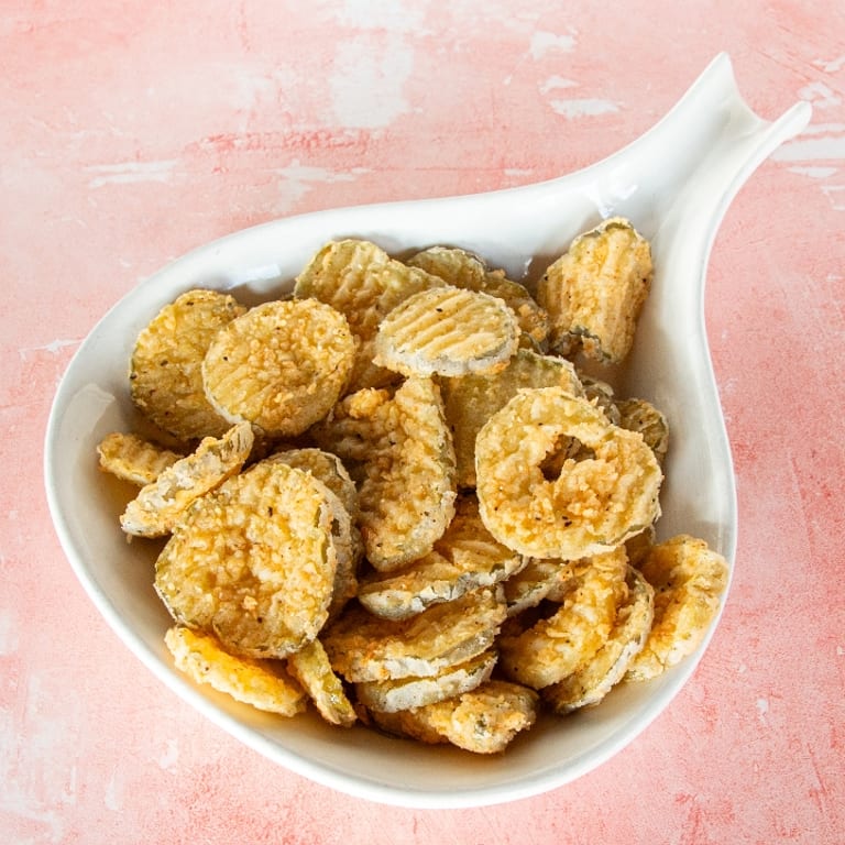 Crunchy Pickle Chips: A Southern Delight